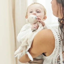 Nattou - Roméo Jules Sally - Maxi Doudou Ours Beige 40 Cm -Moulin Roty Peluche Boutique romeo20jules20sally2020maxi20ours20beige204020cm 1